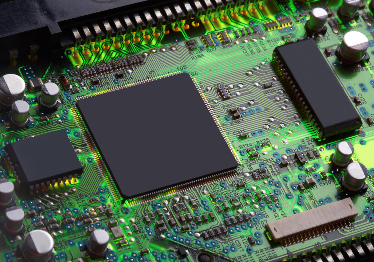 回收博通以太網(wǎng)IC，安森美IGBT模塊，賽靈思FPGA芯片，Microchip傳感器