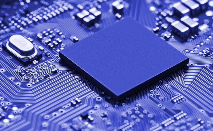 收購 Maxim 負載驅(qū)動器、硅射頻收發(fā)器、Renesas 開關(guān)穩(wěn)壓器