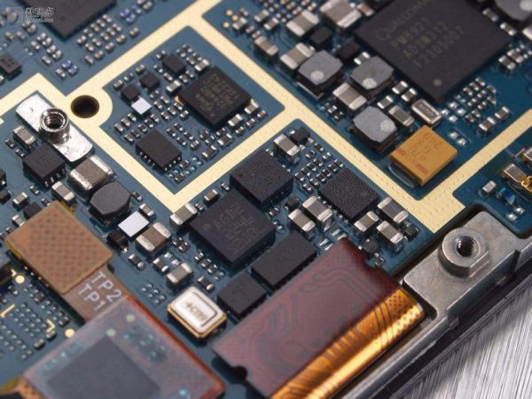 高價回收（Microchip）RF放大器IC、汽車微控制器、以太網(wǎng)PHY收發(fā)器