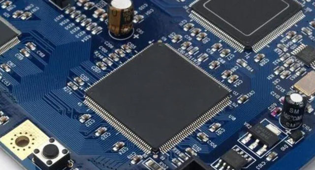 長(zhǎng)期收購(gòu)放大器 IC：收購(gòu)運(yùn)算放大器，可變?cè)鲆娣糯笃?(VGA)，射頻放大器，差分放大器