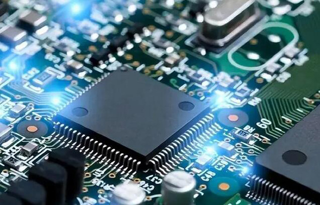 長期回收【Xilinx】現場可編程門陣列、射頻片上系統(tǒng)、SoC FPGA、處理器 IC