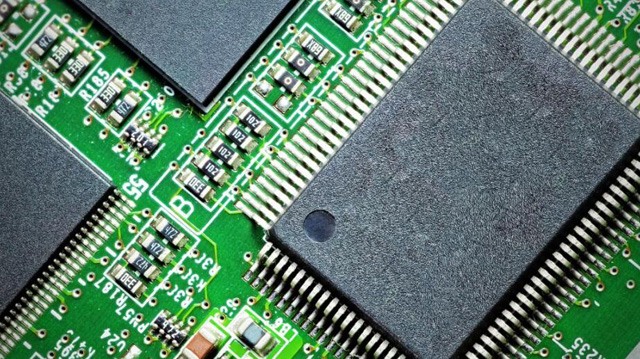 回收【Microchip】微波 MMIC 放大器、功率 MOSFET 晶體管、砷化鎵二極管、分立濾波器